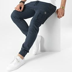 Le moins cher 🔔 Pantalon Cargo Ivik Bleu Marine de Zelys Paris 💯 8 Le moins cher 🔔 Pantalon Cargo Ivik Bleu Marine de Zelys Paris 💯 -Zelys Paris Soldes Boutique zelys paris 309928 VIK NAVY 20220408T110421 03