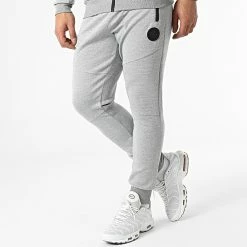 Offres 💯 Ensemble Sweat Zippé Capuche Et Pantalon Jogging Sekou Gris Chiné Réfléchissant de Zelys Paris 🔥 -Zelys Paris Soldes Boutique zelys paris 312780 SEKOU 2 20220412T143129 04