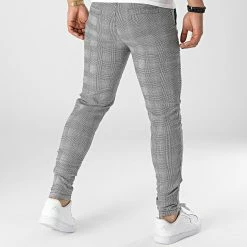 Offres ✨ Pantalon A Carreaux Idrex Noir Blanc de Zelys Paris ✨ 9 Offres ✨ Pantalon A Carreaux Idrex Noir Blanc de Zelys Paris ✨ -Zelys Paris Soldes Boutique zelys paris 320251 IDREX BLACK WHITE 20220519T155107 04