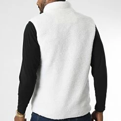 Grosses soldes 🎉 Veste Zippée Fourrure Mouton Sans Manches Pecora Blanc de Zelys Paris ⌛ 9 Grosses soldes 🎉 Veste Zippée Fourrure Mouton Sans Manches Pecora Blanc de Zelys Paris ⌛ -Zelys Paris Soldes Boutique zelys paris 346370 PECORA WHITE 20221031T144631 04